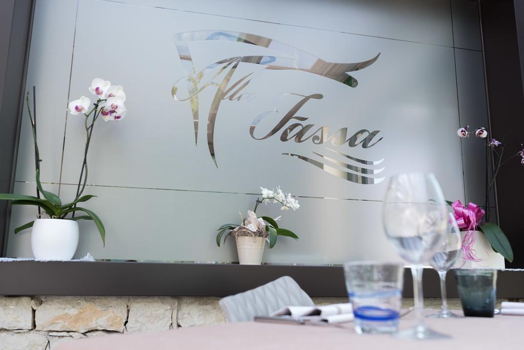 Locanda Fassa Brenzone sul Garda Exteriör bild