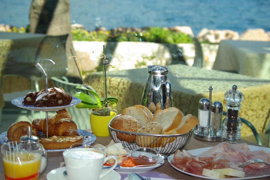 Locanda Fassa Brenzone sul Garda Exteriör bild
