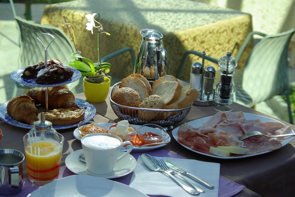 Locanda Fassa Brenzone sul Garda Exteriör bild