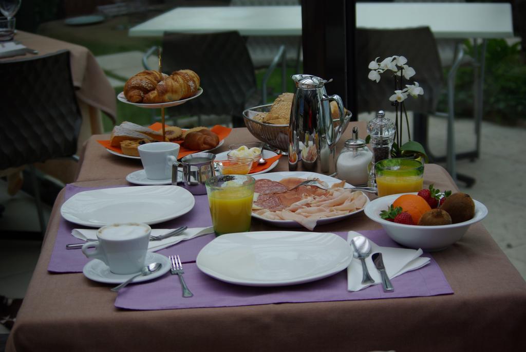 Locanda Fassa Brenzone sul Garda Exteriör bild