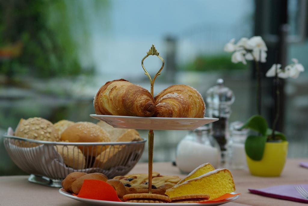 Locanda Fassa Brenzone sul Garda Exteriör bild